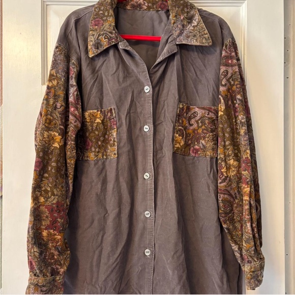 Vintage Paisley Button-Up Shirt - Picture 1 of 4